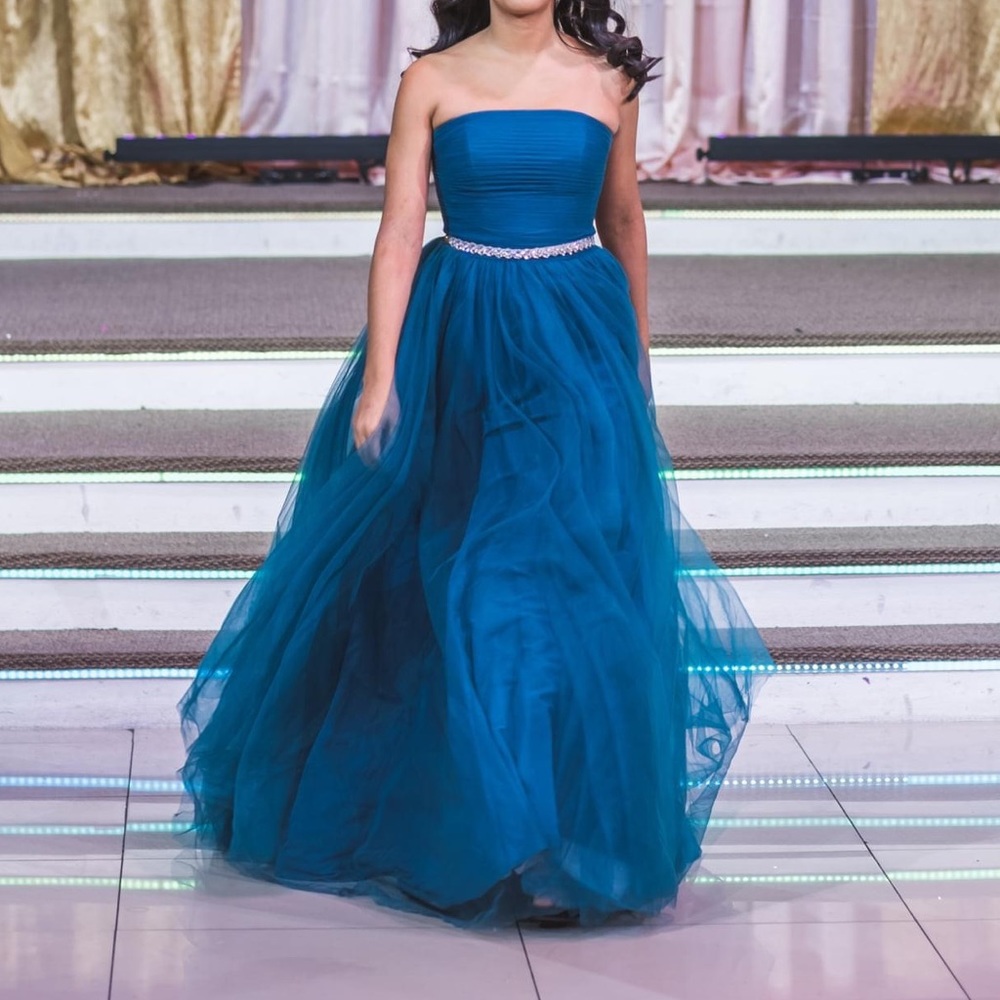 adgley Mischka Collection